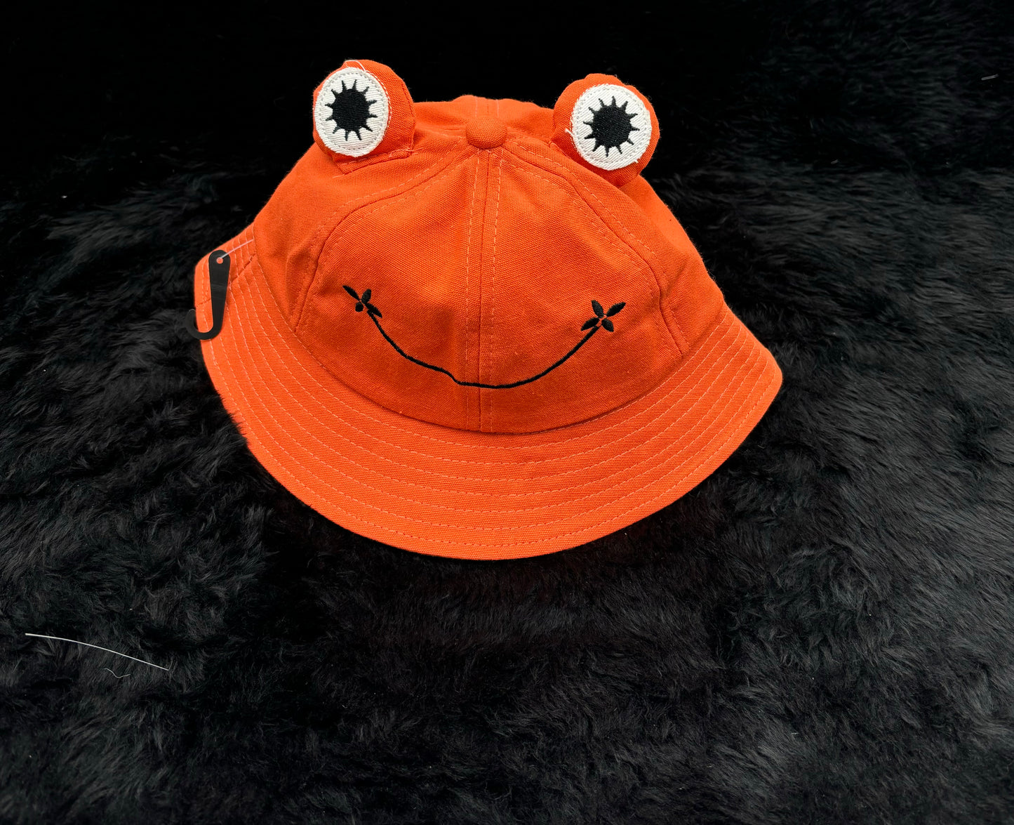 Orange frog children’s bucket hat